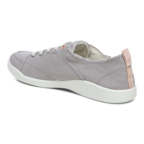 Beach Pismo Casual Sneaker: Canvas