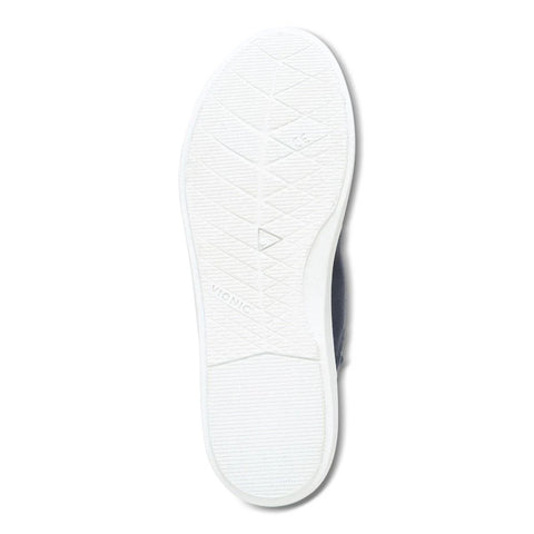 Beach Pismo Casual Sneaker: Canvas